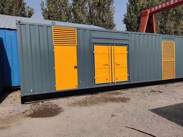 思明300kw 柴油发电机组用多大的空气开关？