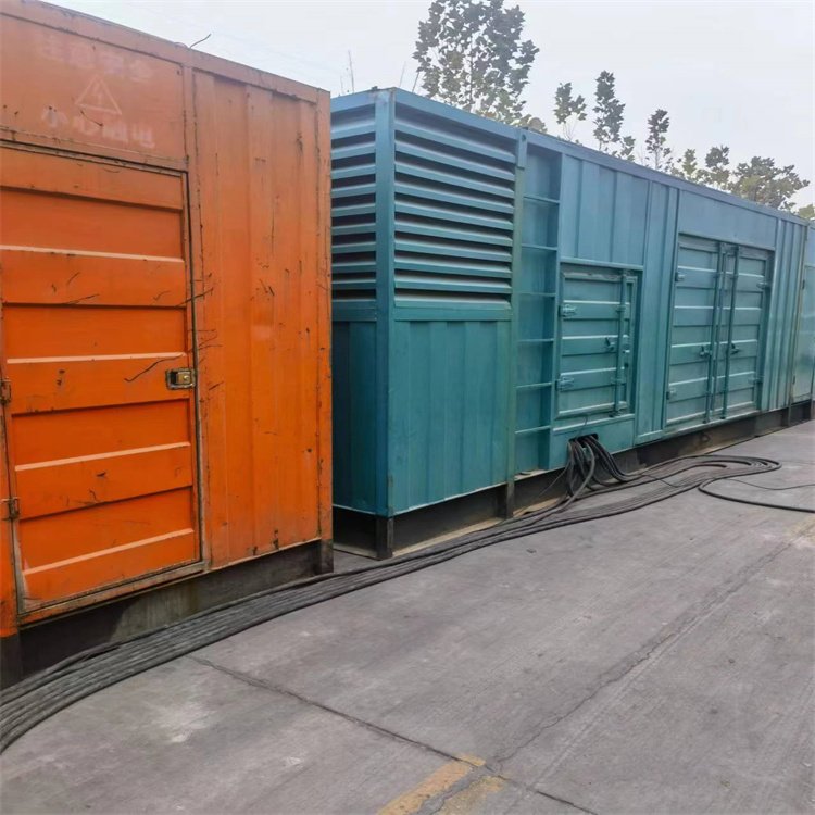 思明如何选择适合 600kW 柴油发电机组的热继电器?